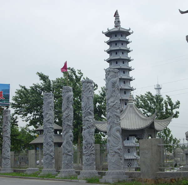 盘龙柱